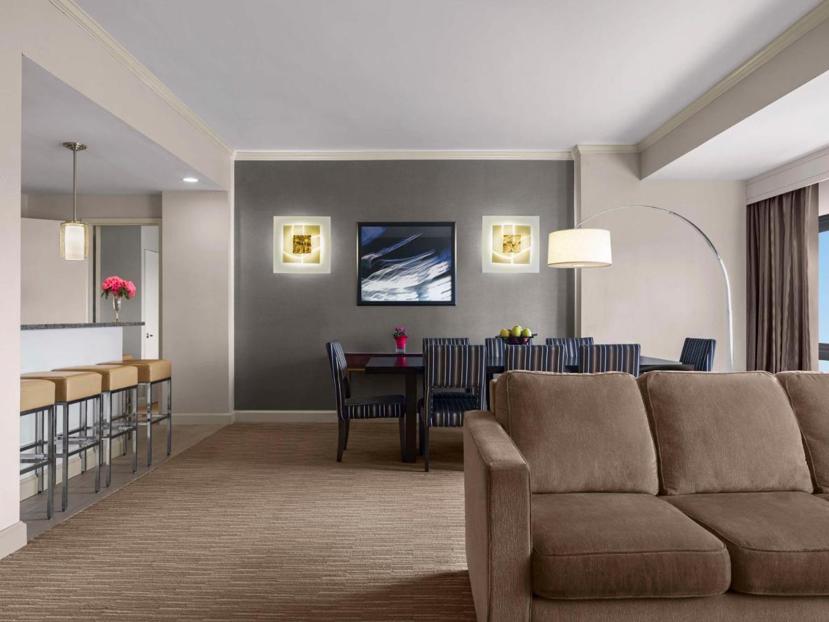 Doubletree By Hilton Fort Lee/George Washington Bridge Exterior foto