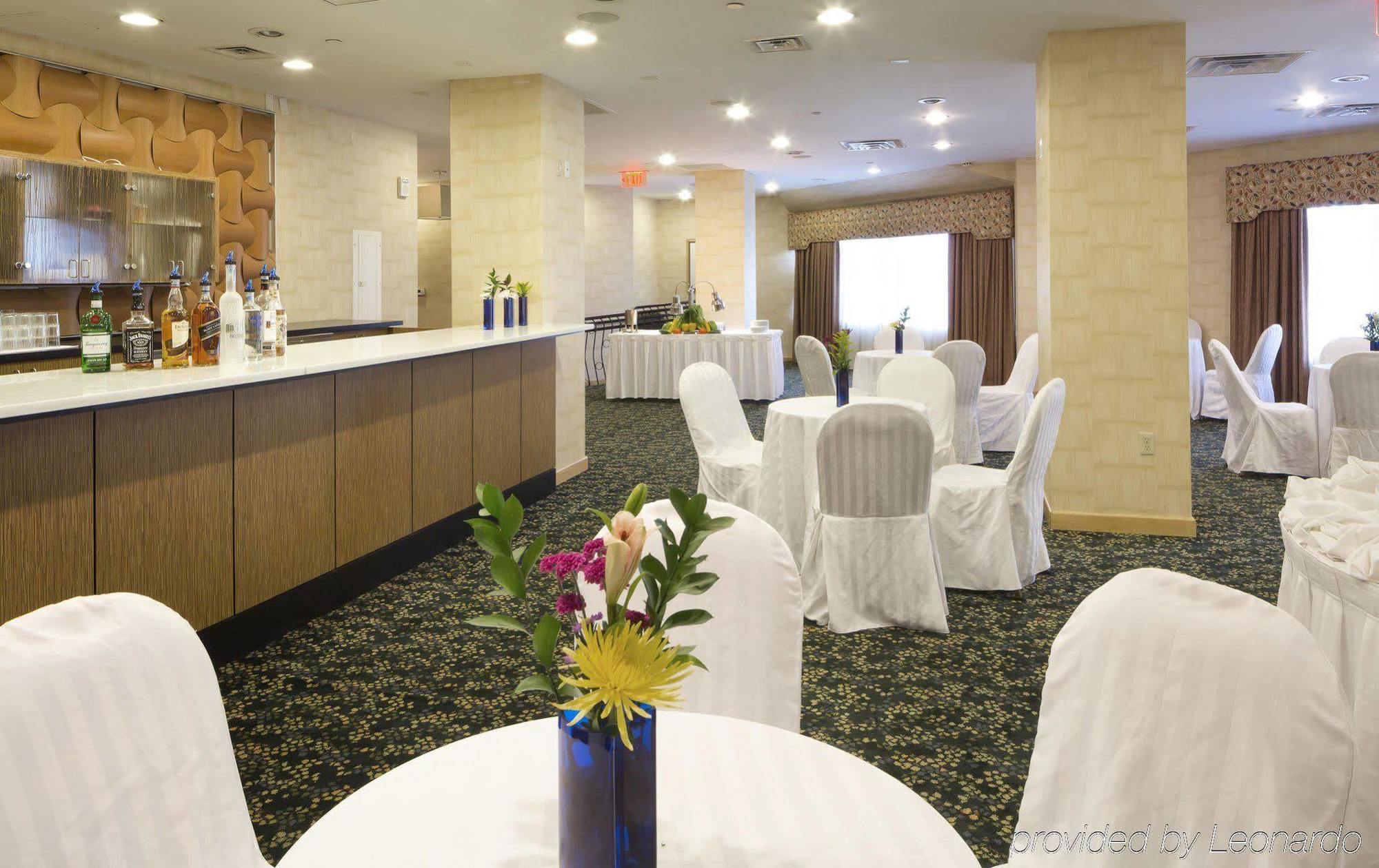 Doubletree By Hilton Fort Lee/George Washington Bridge Exterior foto